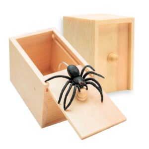 Caja con araña sorpresa de madera con tapa